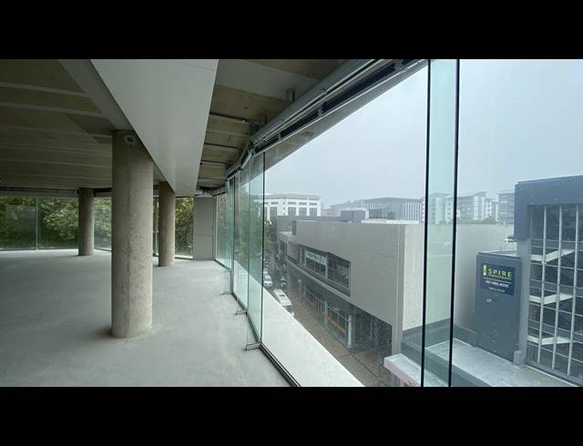 418M² OFFICE TO LET IN CLAREMONT